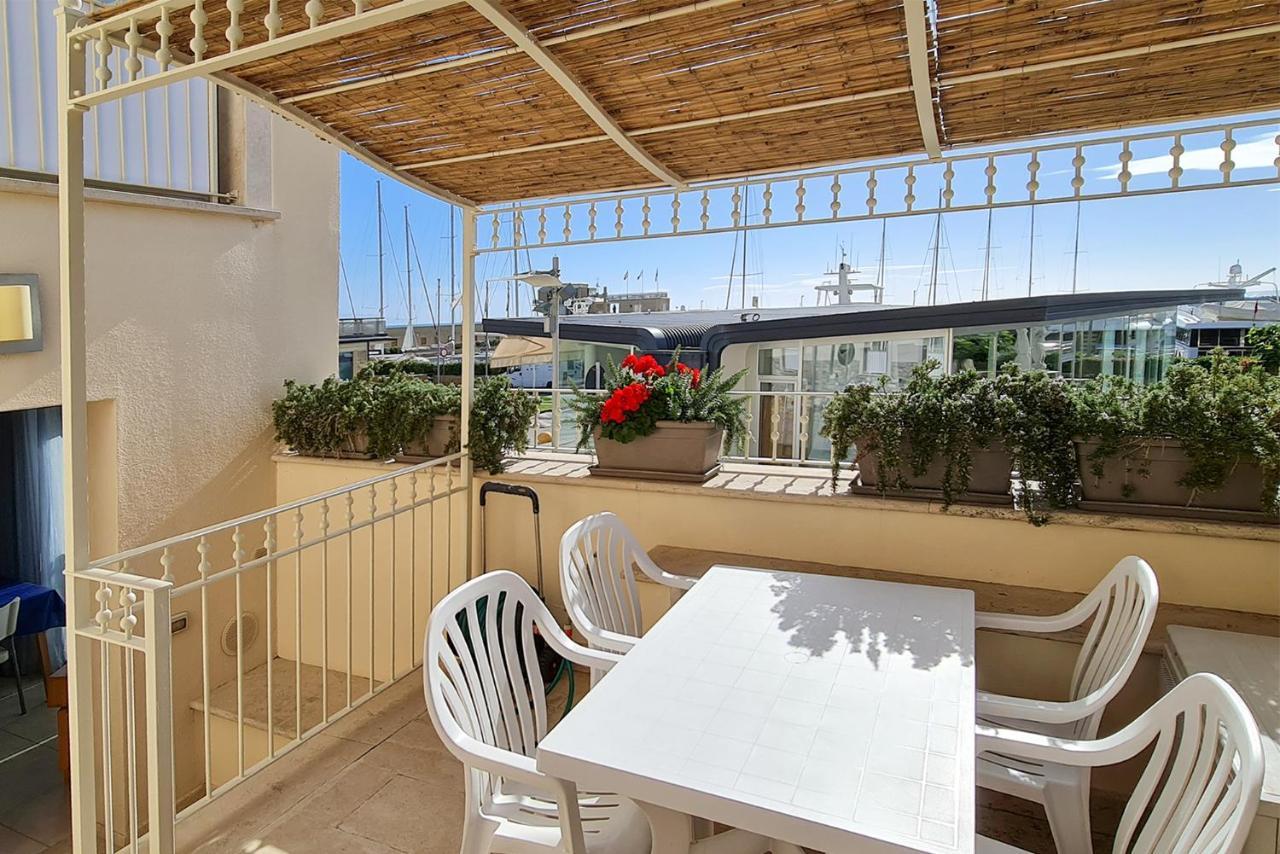 Residence Villa Livia San Vincenzo Exterior foto
